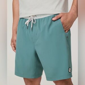 Vuori Men’s “Kore” Short 7” Inseam w/ Liner (L) *SOLD OUT AT VUORI*